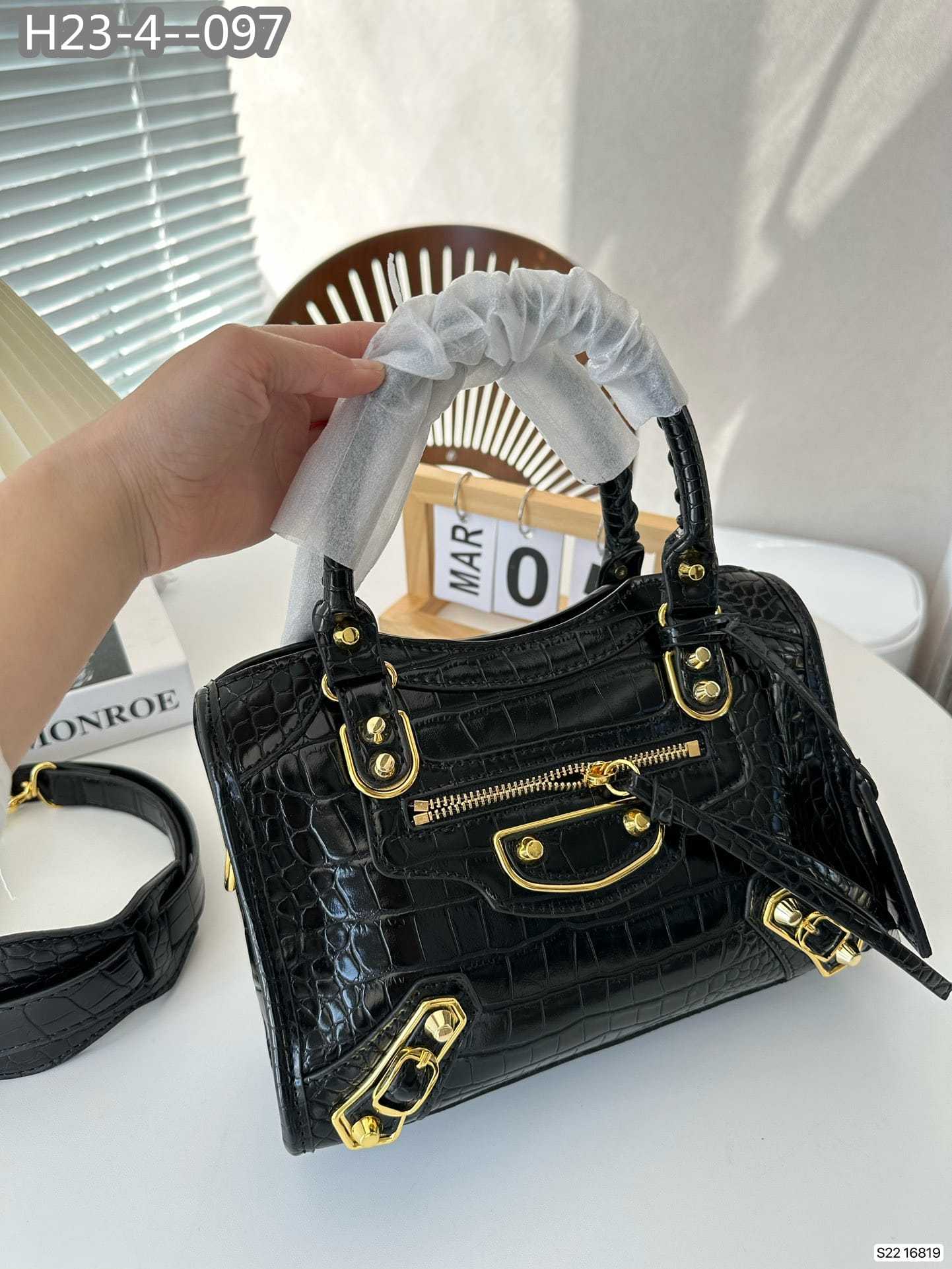 BALENCIAGA NEO CLASSIC CITY MINI CROCODILE EFFECT LEATHER BAG BLACK 25CM