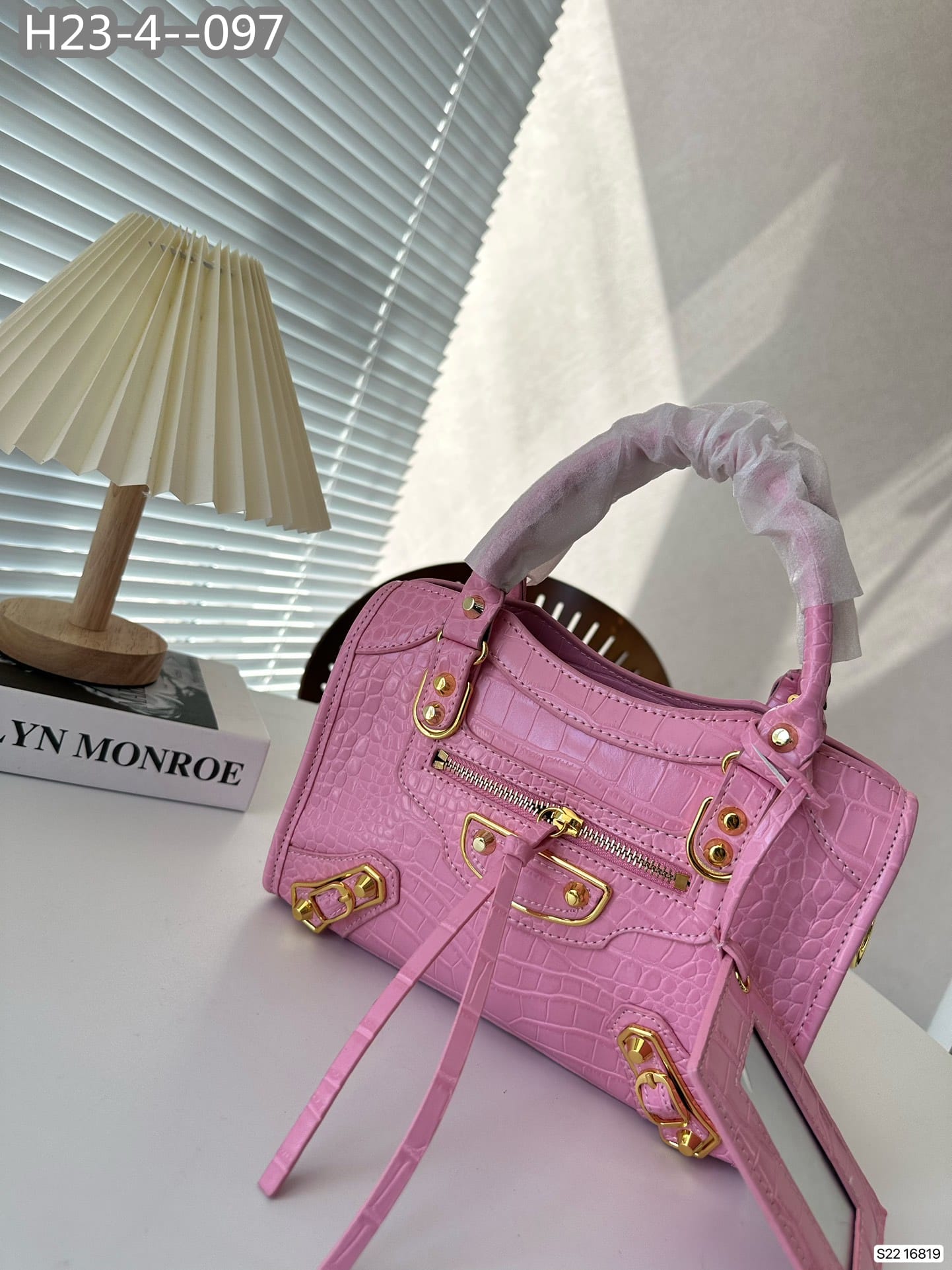 BALENCIAGA NEO CLASSIC CITY MINI CROCODILE EFFECT LEATHER BAG PINK 25CM