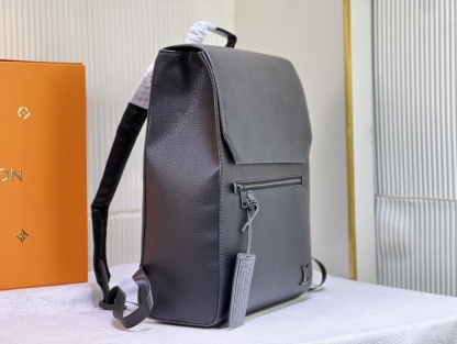 LV FASTLINE AEROGRAM BACKPACK BLACK 50CM M21367