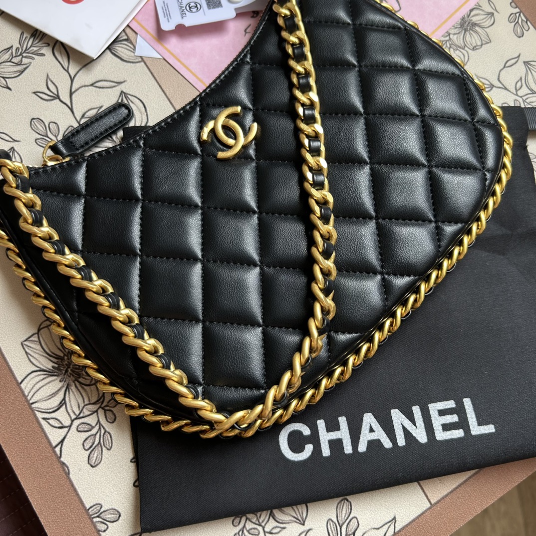 CC LARGE HOBO BAG BLACK 26CM AS4368 B13699 94305