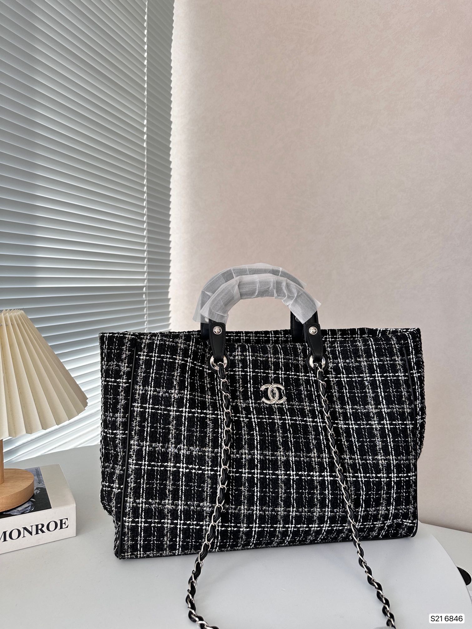 CC DEAUVILLE LARGE TOTE SHOPPING BAG BLACK 38CM