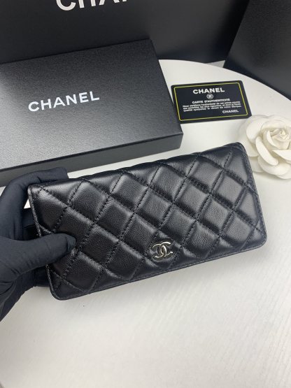 CHL BLACK QUILTED LAMBSKIN CLASSIC LONG FLAP WITH SILVER HARDWARE WALLET 19.5CM