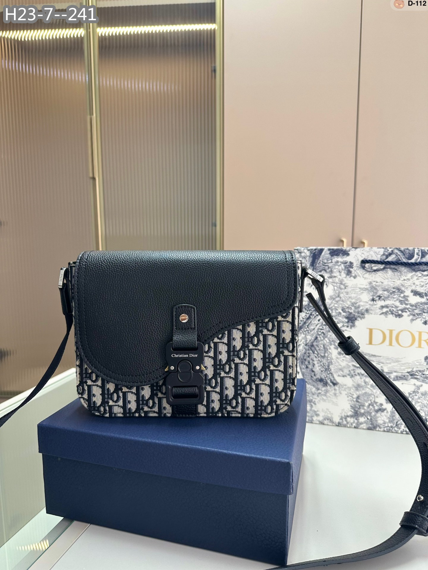DOR MINI SADDLE BAG WITH STRAP BEIGE AND BLACK DOR OBLIQUE JACQUARD AND BLACK GRAINED CALFSKIN 23CM 1ADPO049YKS H27E