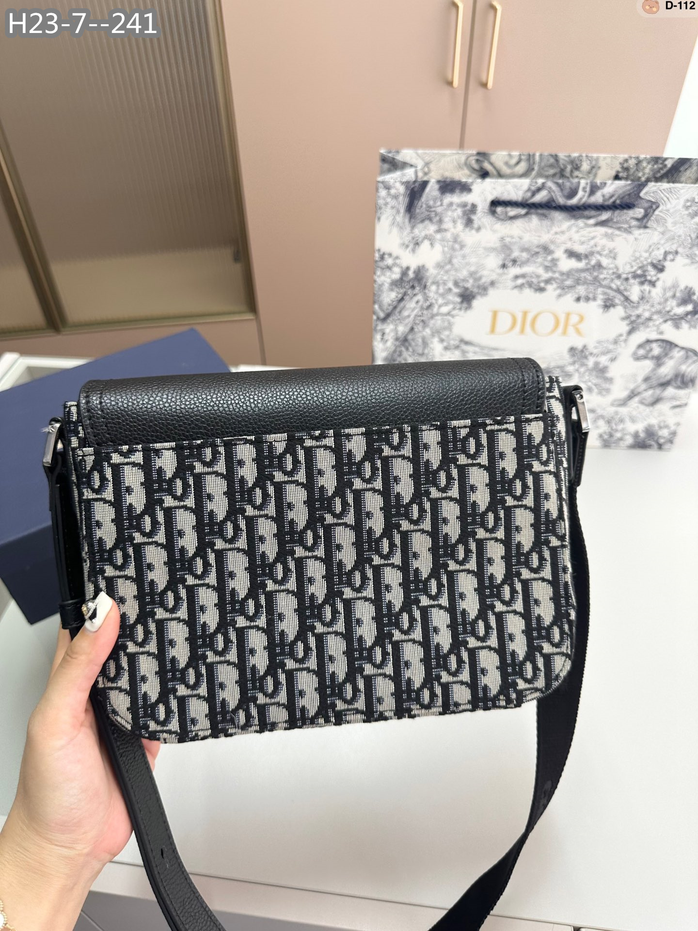 DOR MINI SADDLE BAG WITH STRAP BEIGE AND BLACK DOR OBLIQUE JACQUARD AND BLACK GRAINED CALFSKIN 23CM 1ADPO049YKS H27E