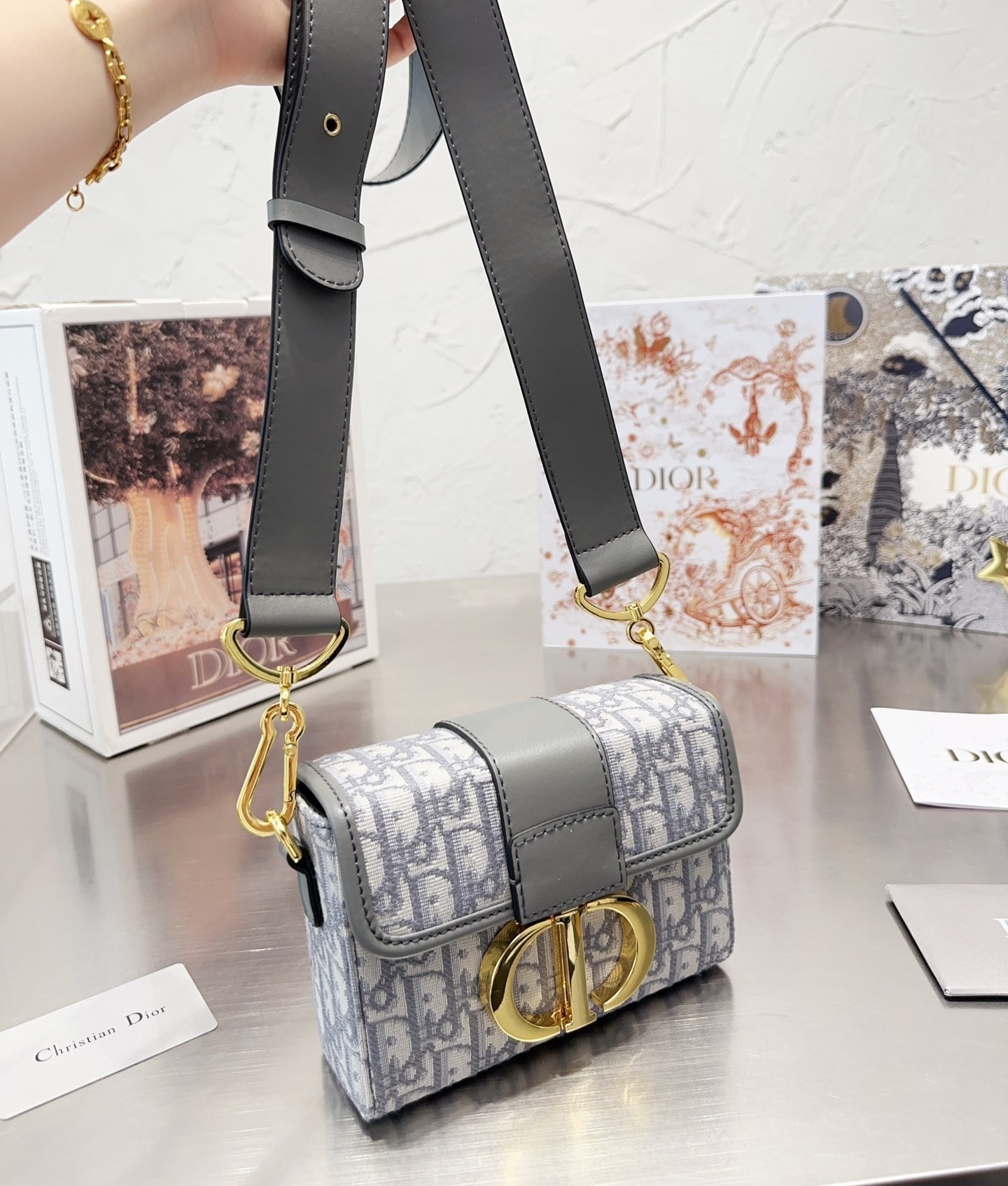 DOR 30 MONTAIGNE BOX BAG GRAY DOR OBLIQUE JACQUARD 18CM M9204UTZQ M932