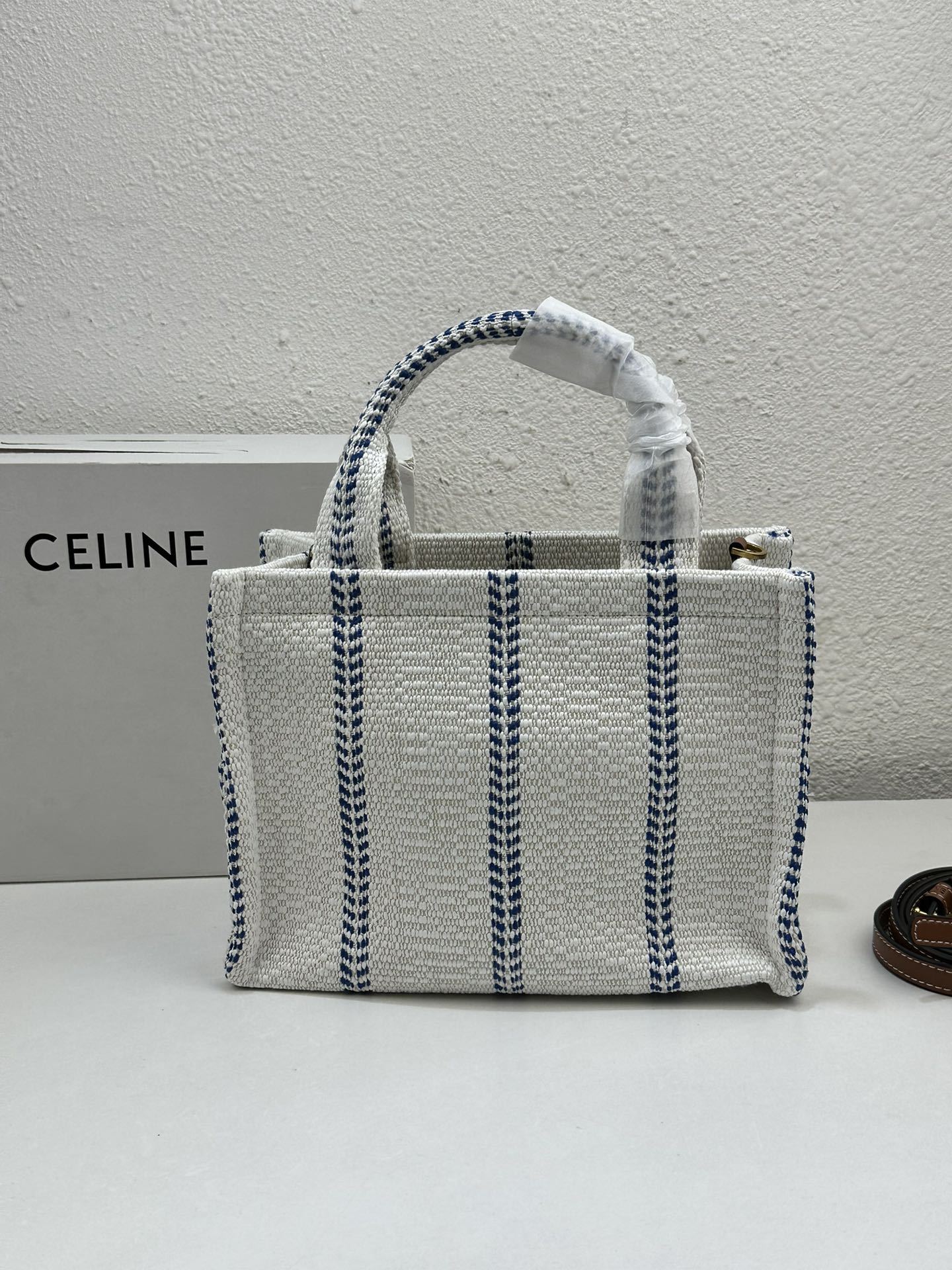 CE SMALL CABAS THAIS IN STRIPED TEXTILE AND CALFSKIN XHITE/BLUE 25CM 199162EYI01BB