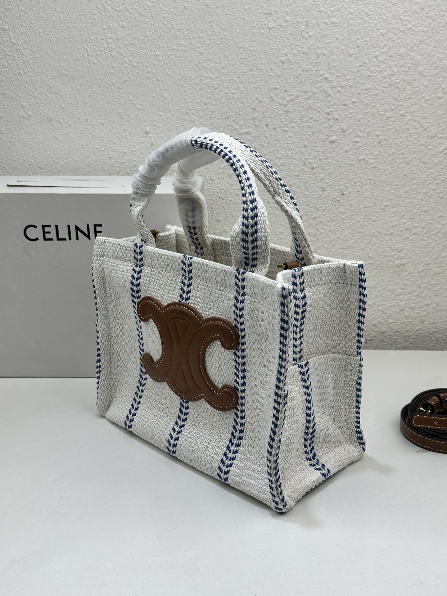 CE SMALL CABAS THAIS IN STRIPED TEXTILE AND CALFSKIN XHITE/BLUE 25CM 199162EYI01BB