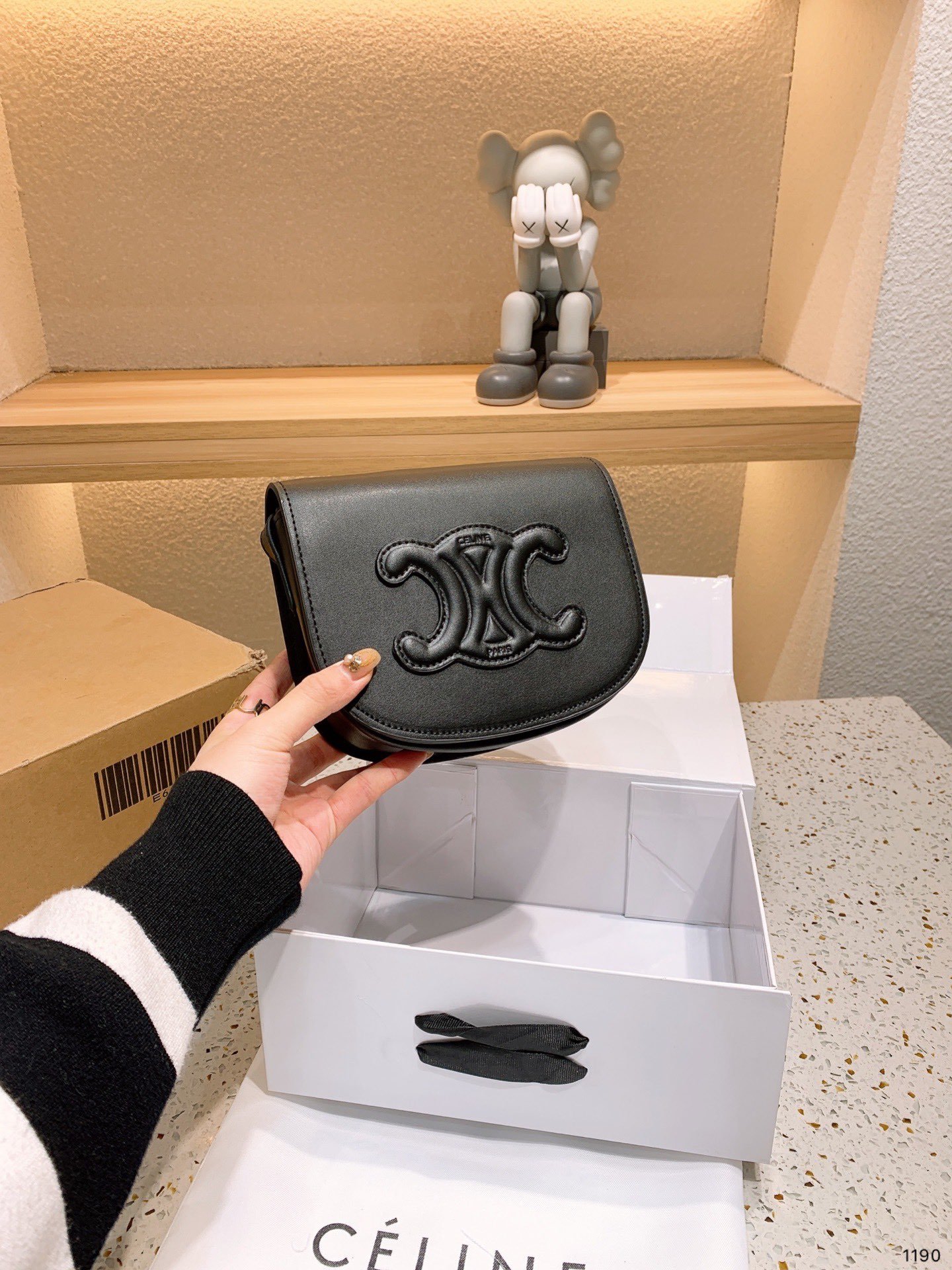 CE FOLCO CUIR TRIOMPHE IN SMOOTH CALFSKIN BLACK 18CM 198263DU3 38NO