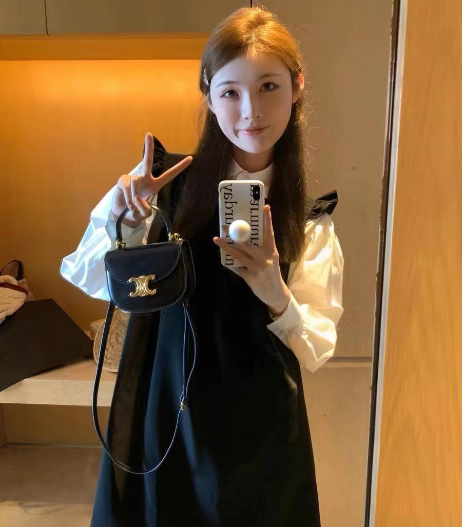 CE MINI BESACE CLEA IN SHINY CALFSKIN BLACK 15CM 10L063ETZ 38NO