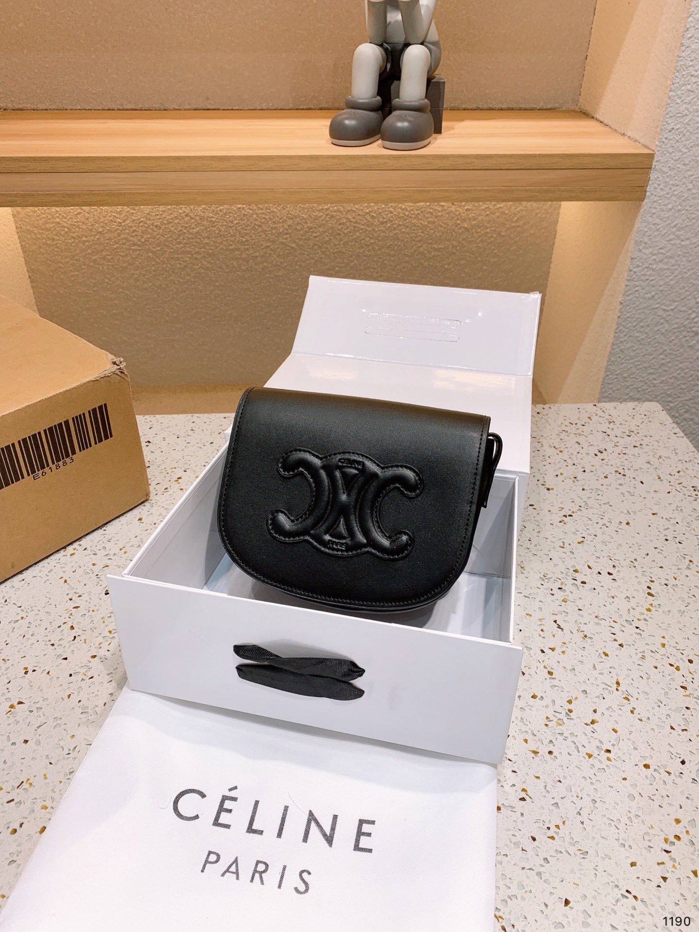 CE FOLCO CUIR TRIOMPHE IN SMOOTH CALFSKIN BLACK 18CM 198263DU3 38NO