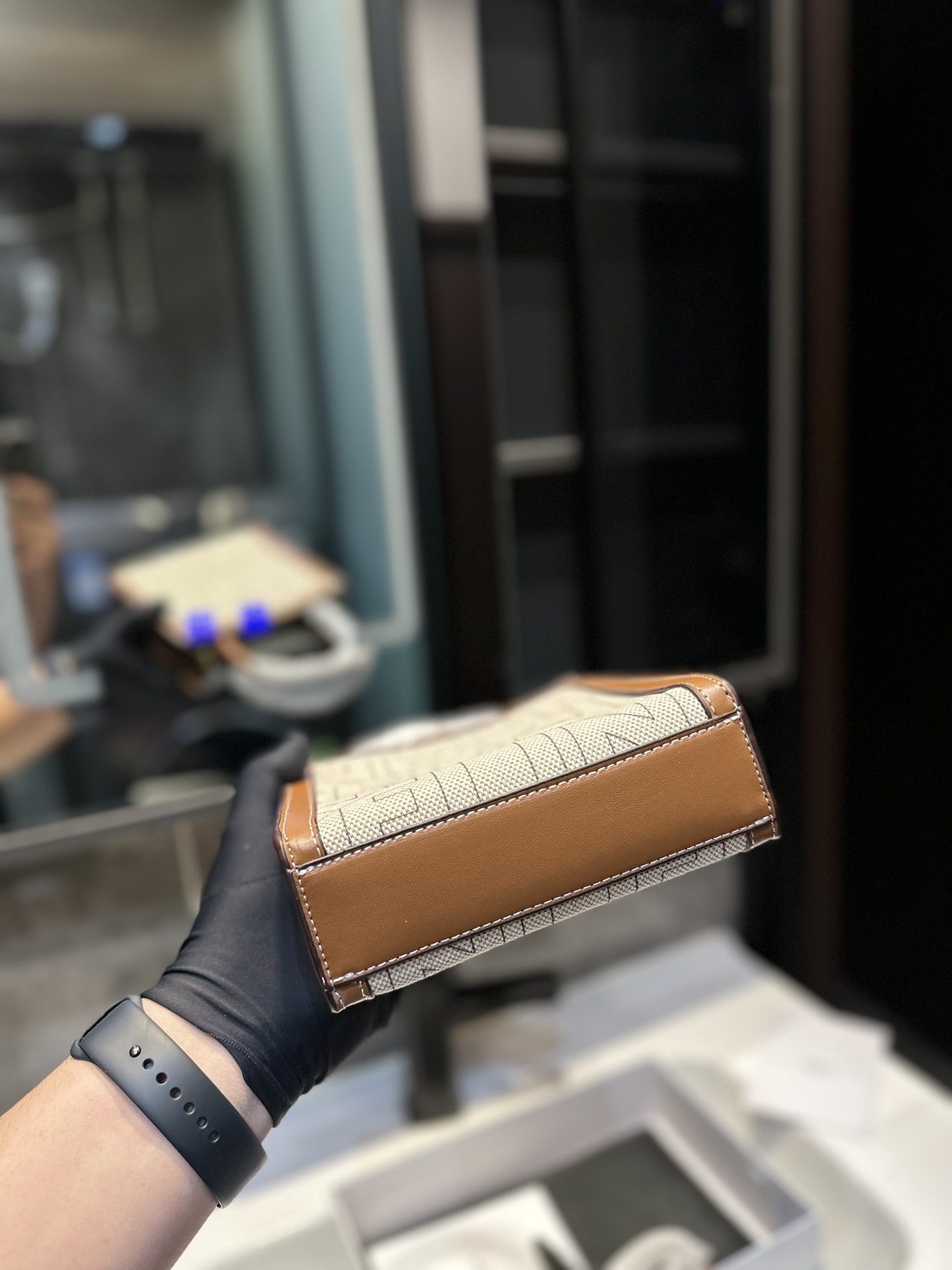 CE MINI VERTICAL CABAS CE IN TEXTILE WITH CE ALL OVER PRINT NATURAL TAN 21CM 193302EUK 02NT