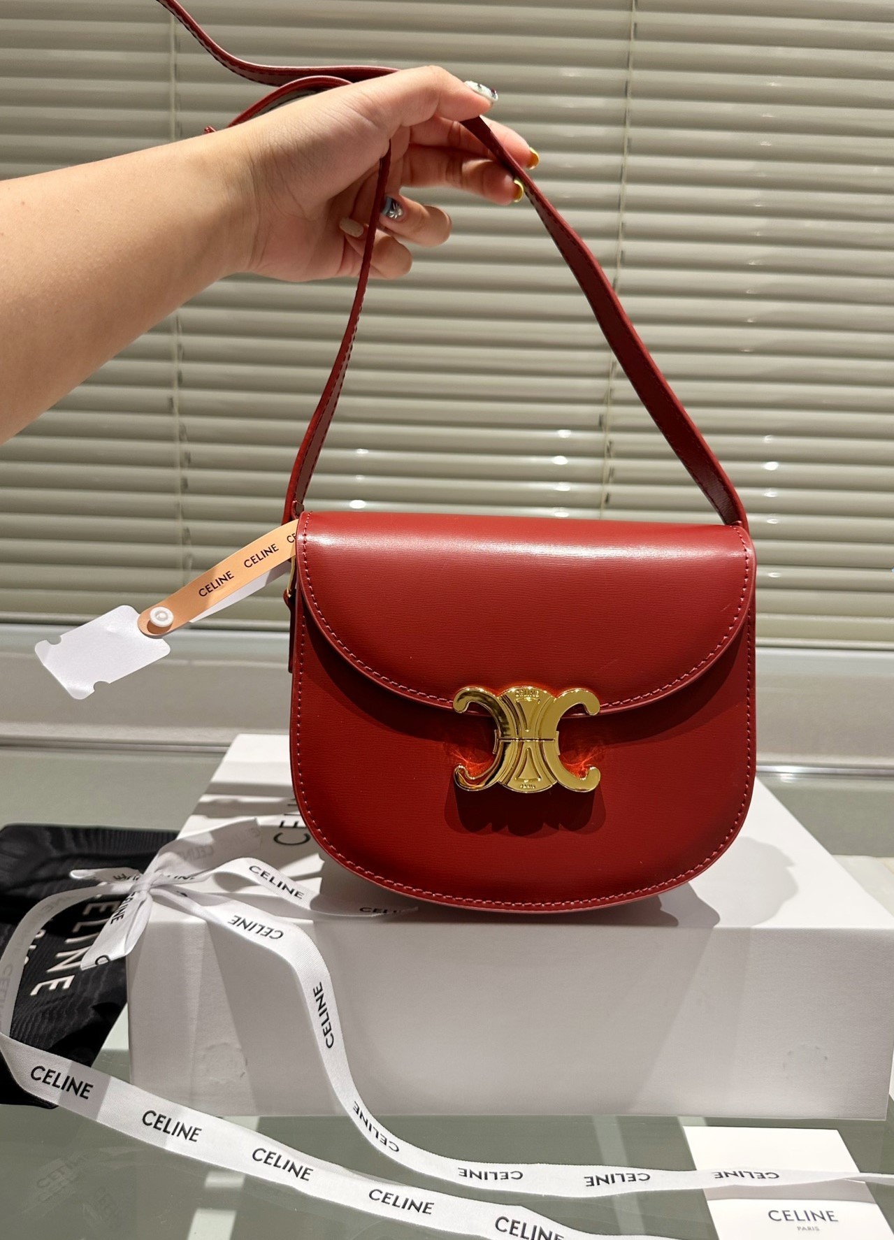 CE BESACE CLEA IN SHINY CALFSKIN RED 18CM