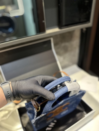 CE TRIOMPHE SMALL CABAS THAIS IN DENIM NAVY 25CM 199162FED 07AT