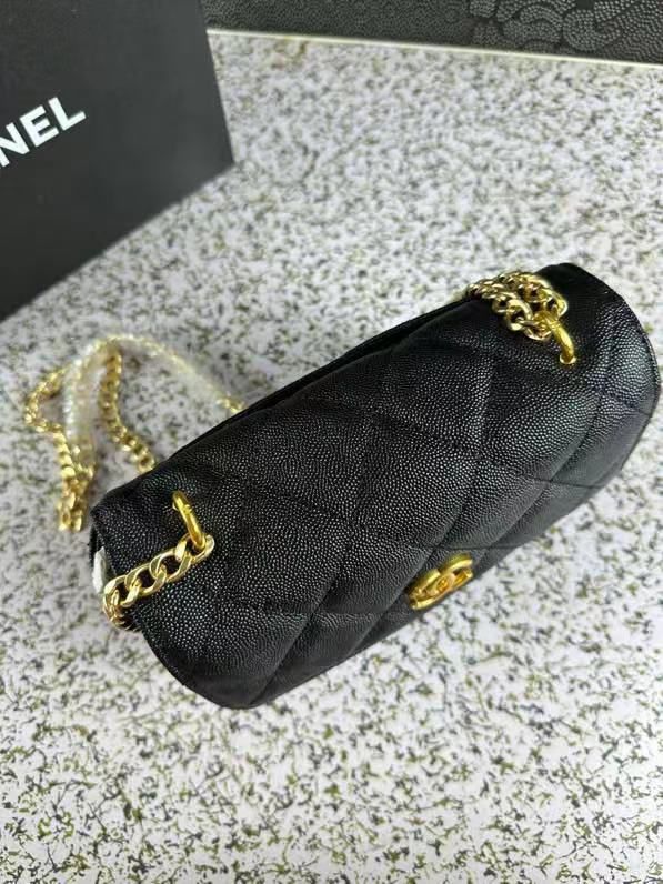 CC PEARL CRUSH WALLET ON CHAIN WOC BLACK 18CM