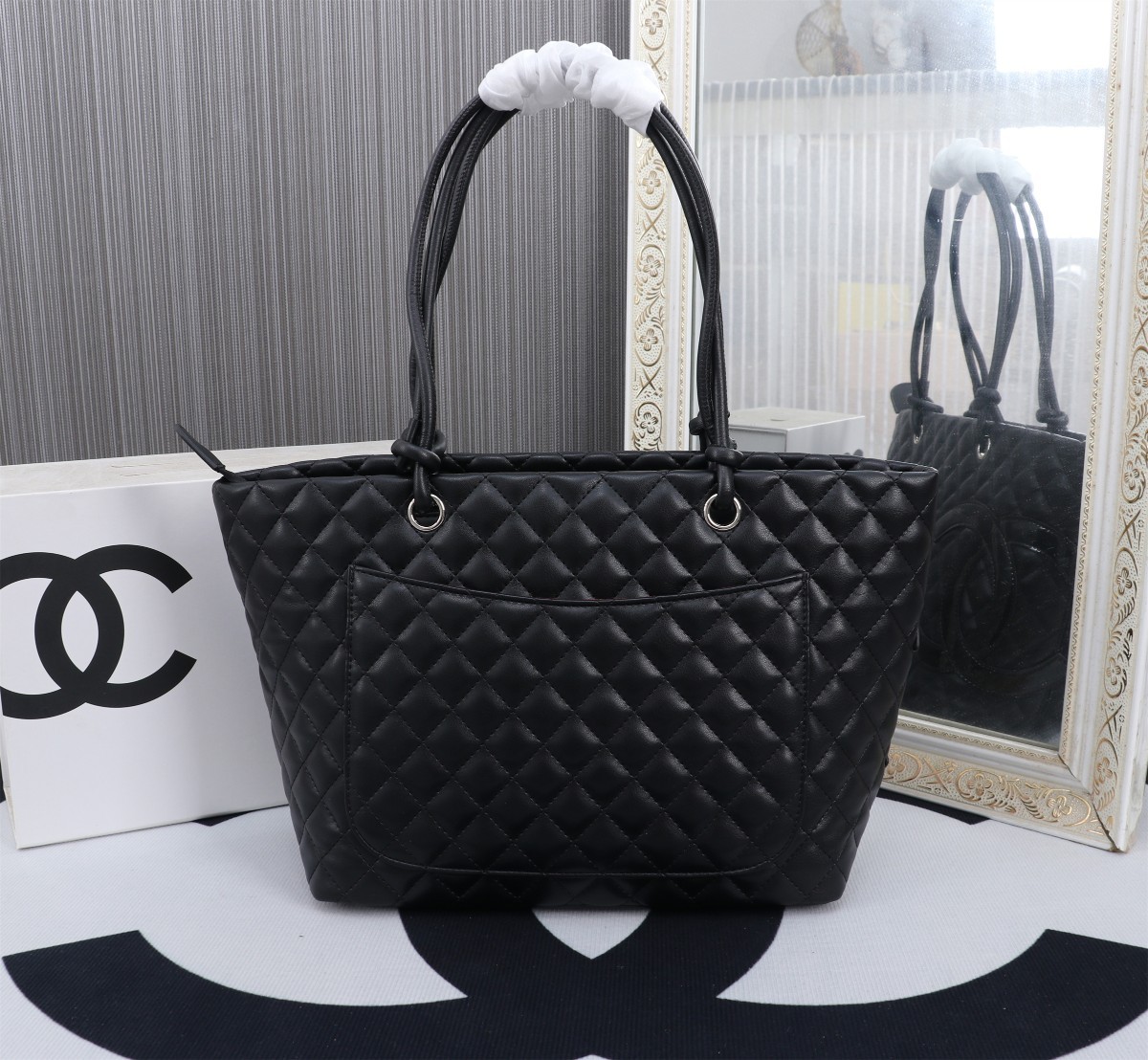 CC CALFSKIN QUILTED LARGE CAMBON TOTE BLACK 41CM