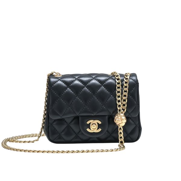 CC MINI FLAP BAG WITH FLOWER CHAIN BLACK 18CM