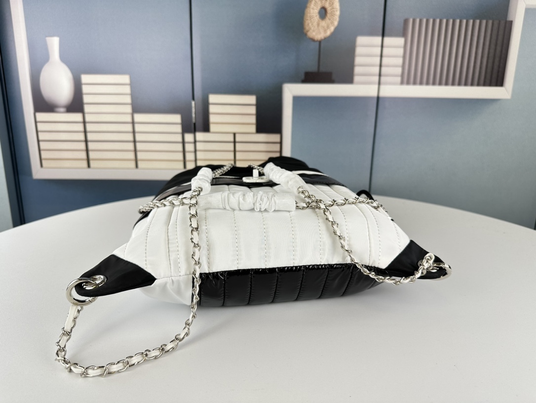 CC COCO SPORT BACKPACK NYLON BLACK WHITE 41CM