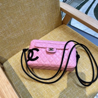 CC CAMBON CAMERA BAG QUILTED LEATHER PINK 26CM