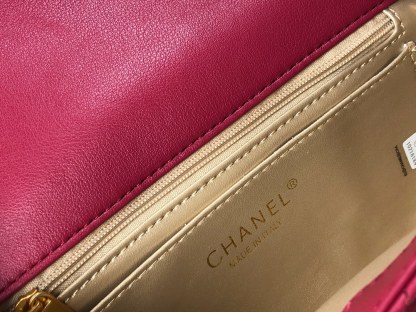 CC QUILTED MINI CC RECTANGULAR PEARL CRUSH FLAP BAG RED 20CM