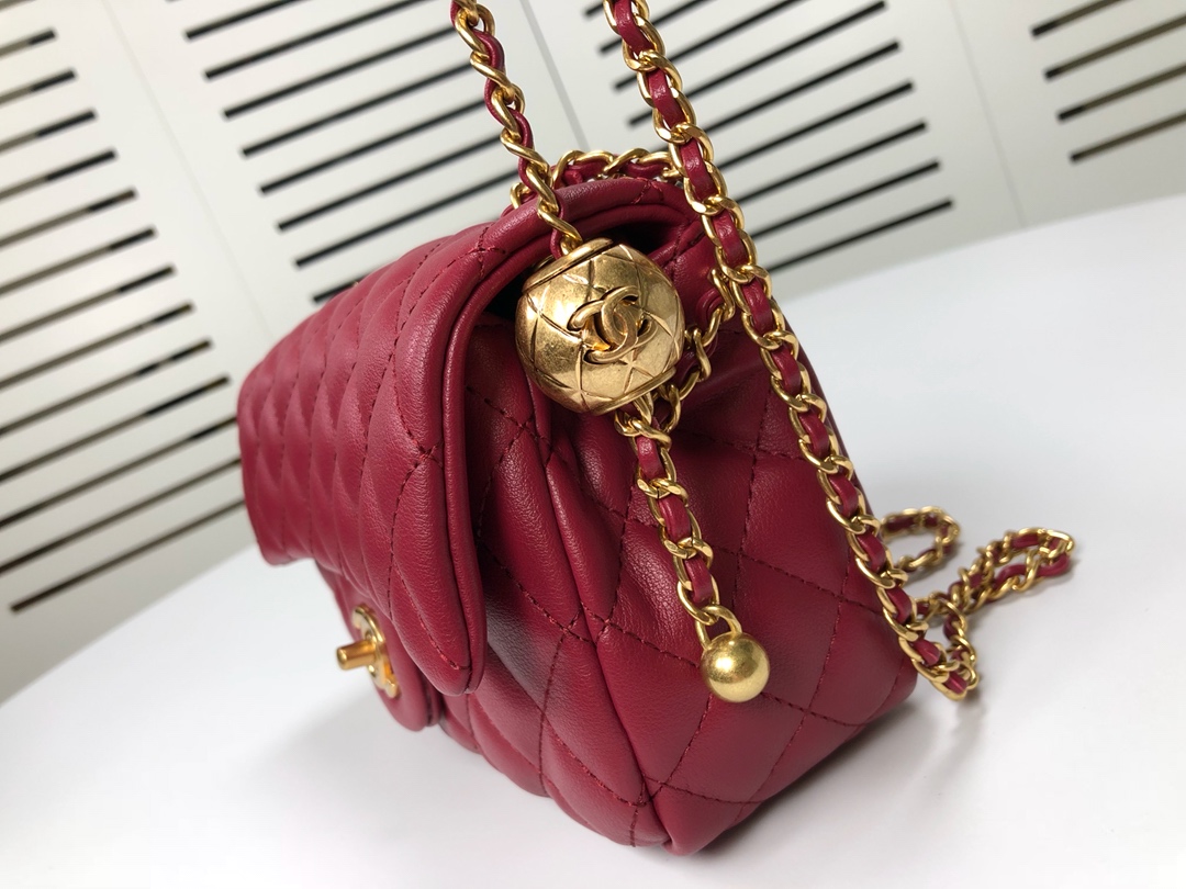 CC QUILTED MINI CC RECTANGULAR PEARL CRUSH FLAP BAG RED 20CM