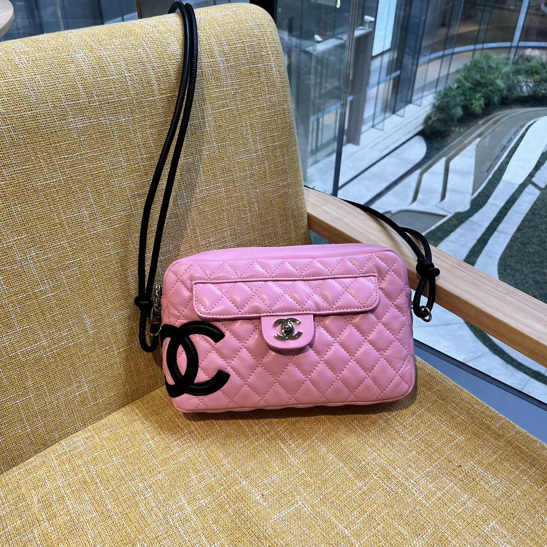 CC CAMBON CAMERA BAG QUILTED LEATHER PINK 26CM