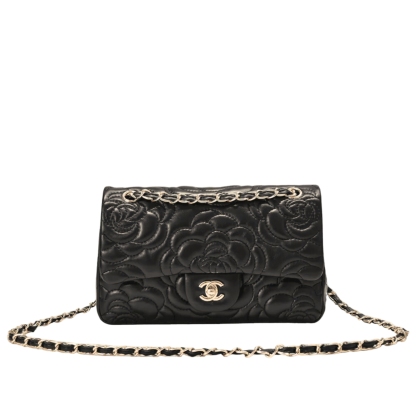 CC FLAP BAG WITH CAMELLIA FLOWER CHAIN BLACK 26CM
