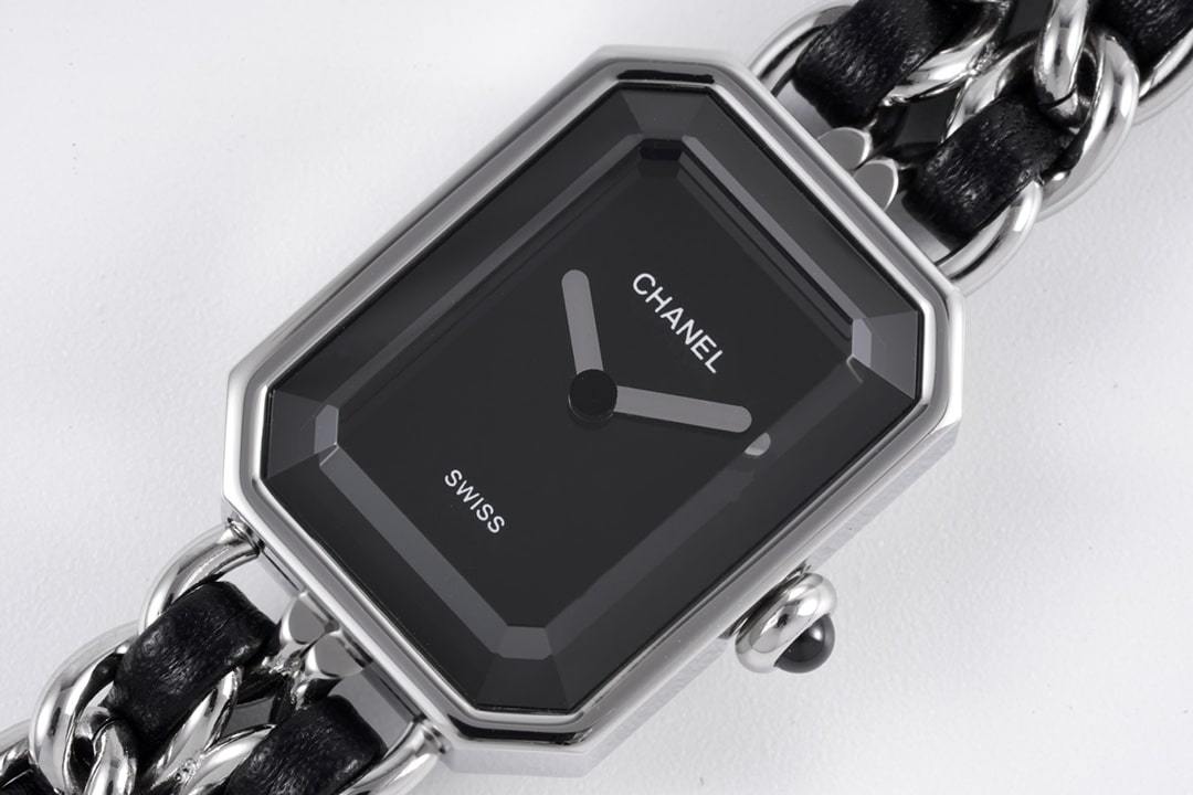 CHANEL PREMIERE ICONIC CHAIN WATCH 26MM H7022