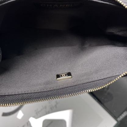 CC SMALL HOBO BAG BLACK 20CM AS3917 B10551 94305