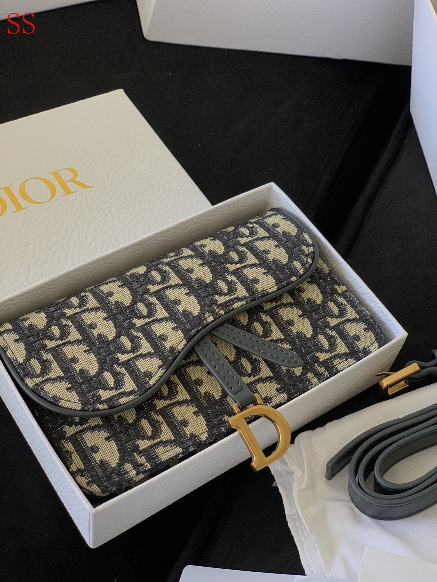 DOR SADDLE BELT POUCH BLUE 17CM S5619CTZQM928