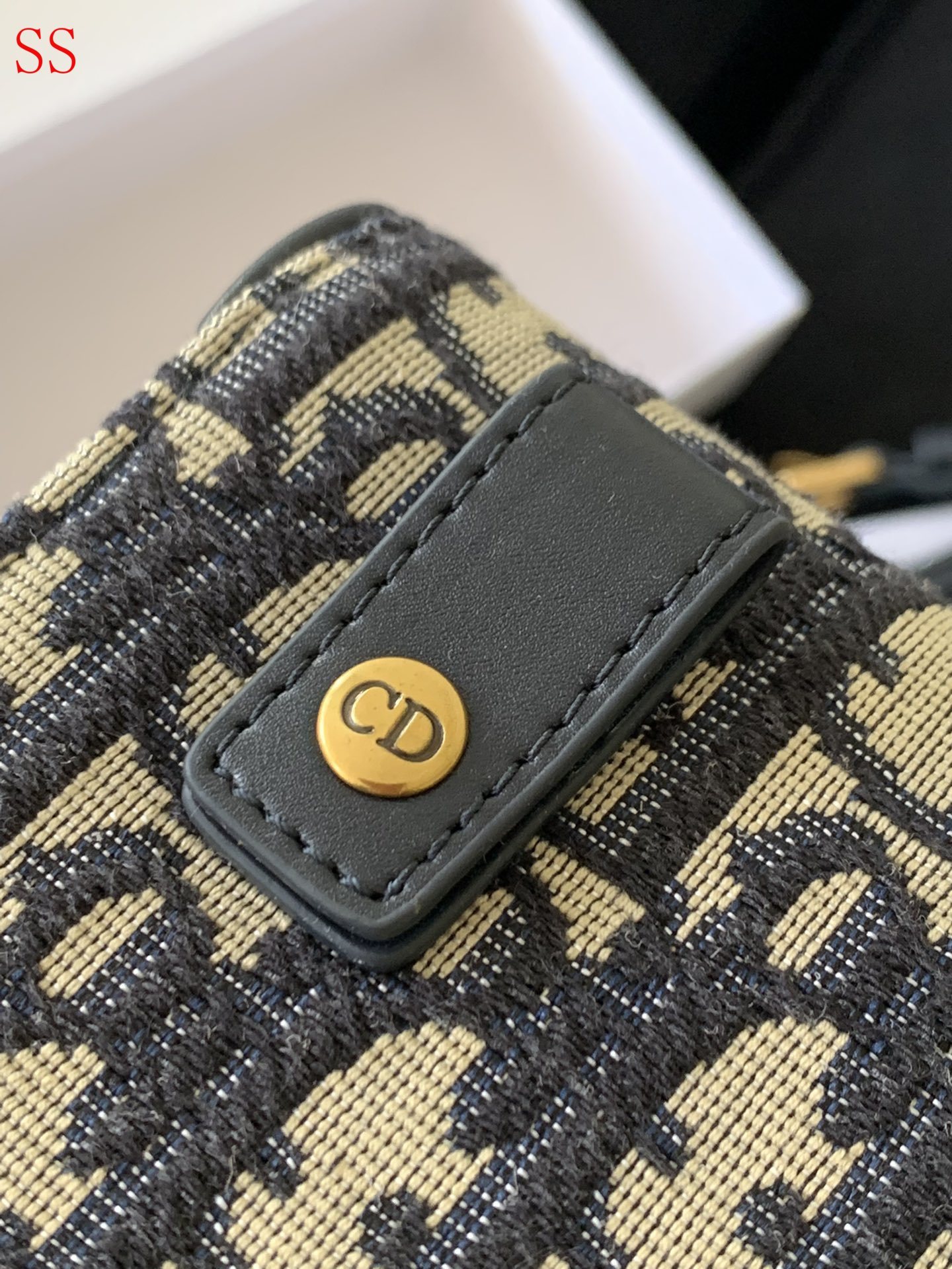 DOR SADDLE BELT POUCH BLUE 17CM S5619CTZQM928