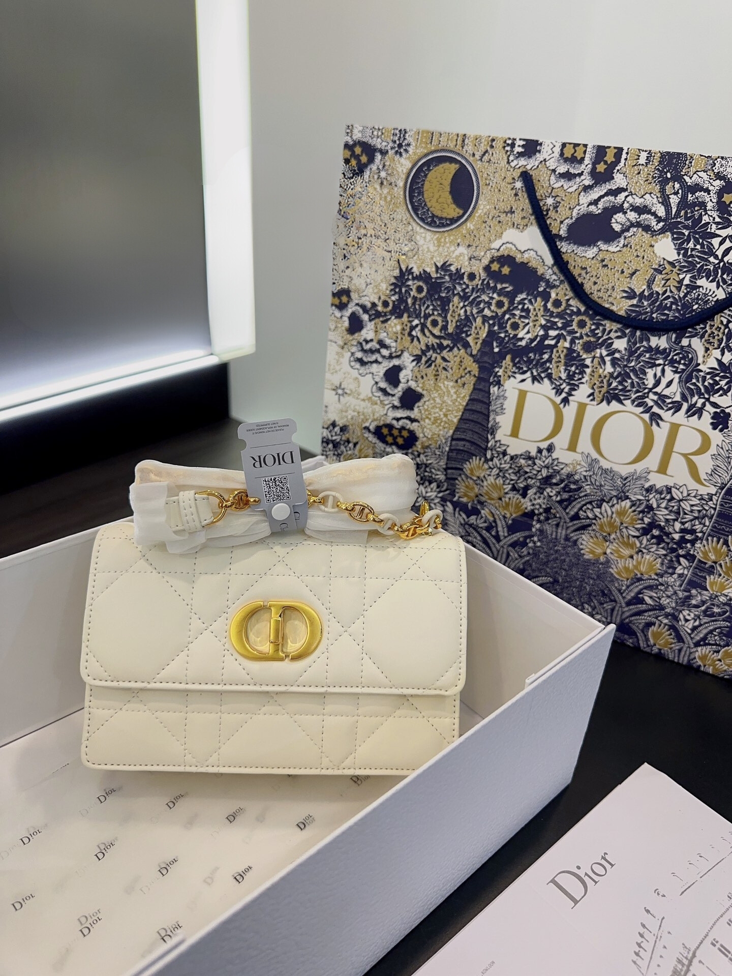 DOR MISS CARO MINI BAG WHITE 19CM S5169UDAXM030