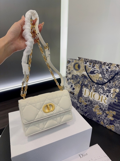 DOR MISS CARO MINI BAG WHITE 19CM S5169UDAXM030