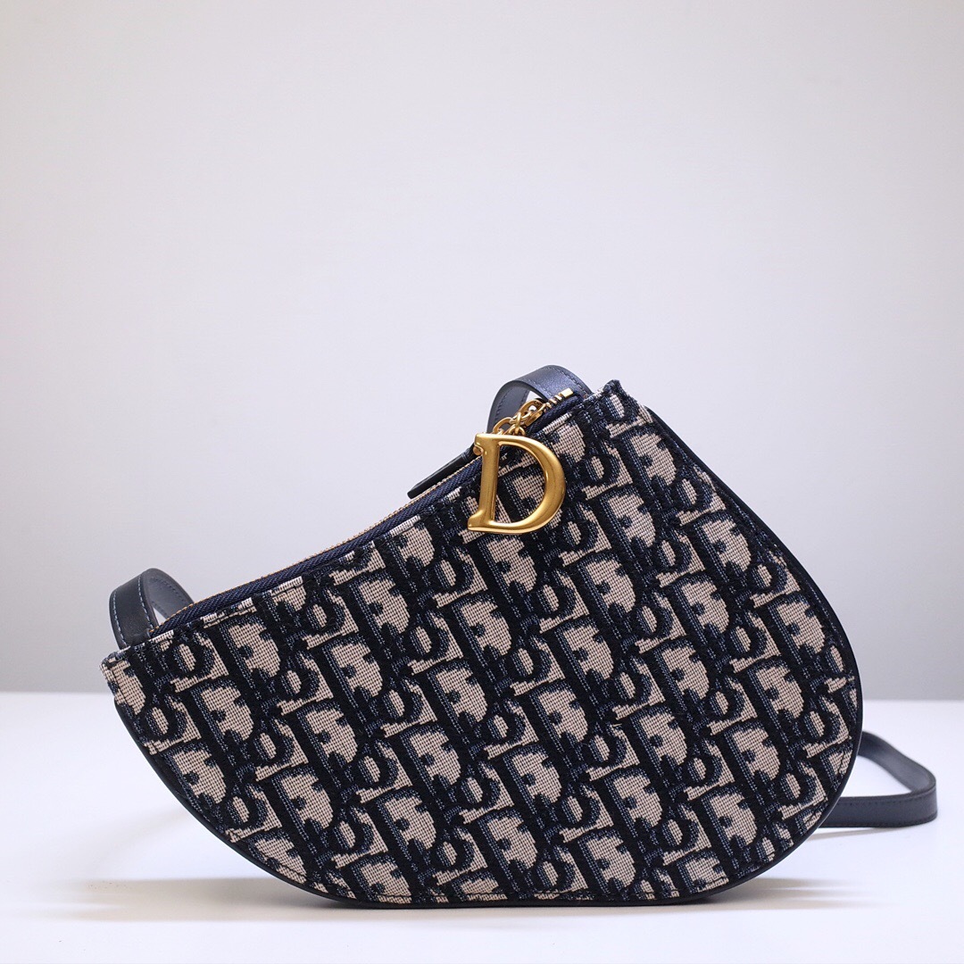 DOR SADDLE TRIPLE ZIP CROSSBODY POUCH OBLIQUE CANVAS 19CM