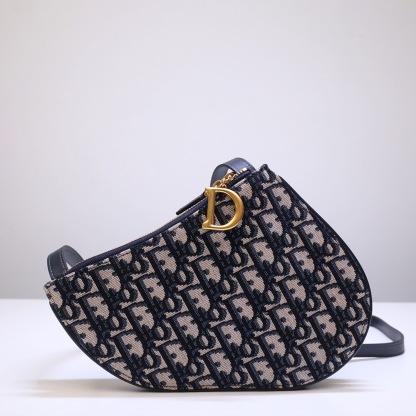 DOR SADDLE TRIPLE ZIP CROSSBODY POUCH OBLIQUE CANVAS 19CM