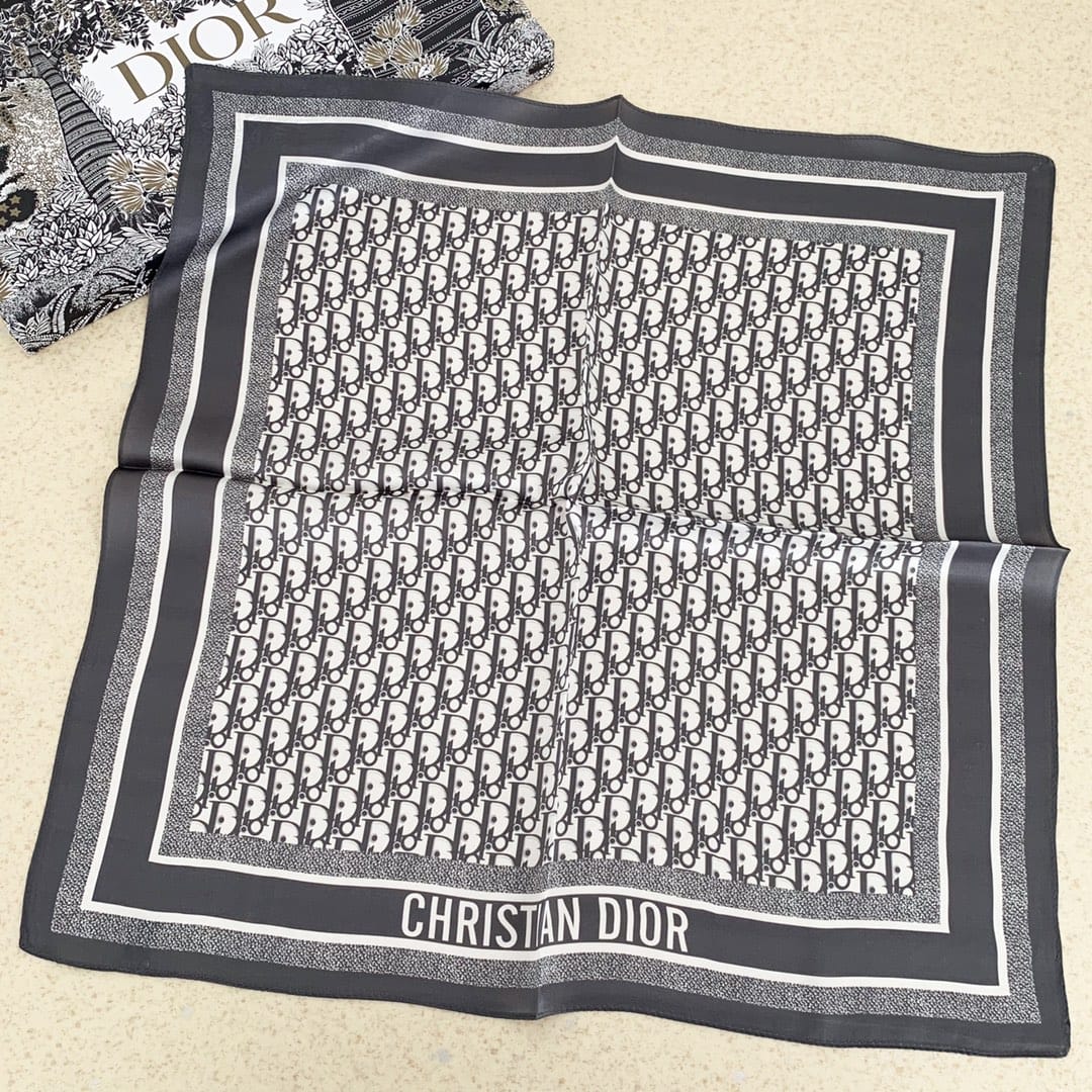 DOR OBLIQUE DORTWIN 70 SQUARE SCARF GRAY 15DOB070I600C810