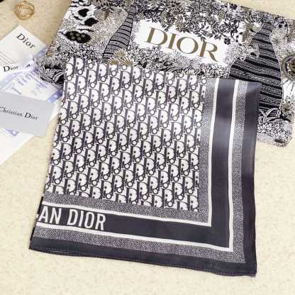 DOR OBLIQUE DORTWIN 70 SQUARE SCARF GRAY 15DOB070I600C810