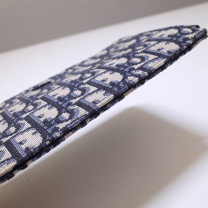 DO 313 oblique-dark blue/navy blue