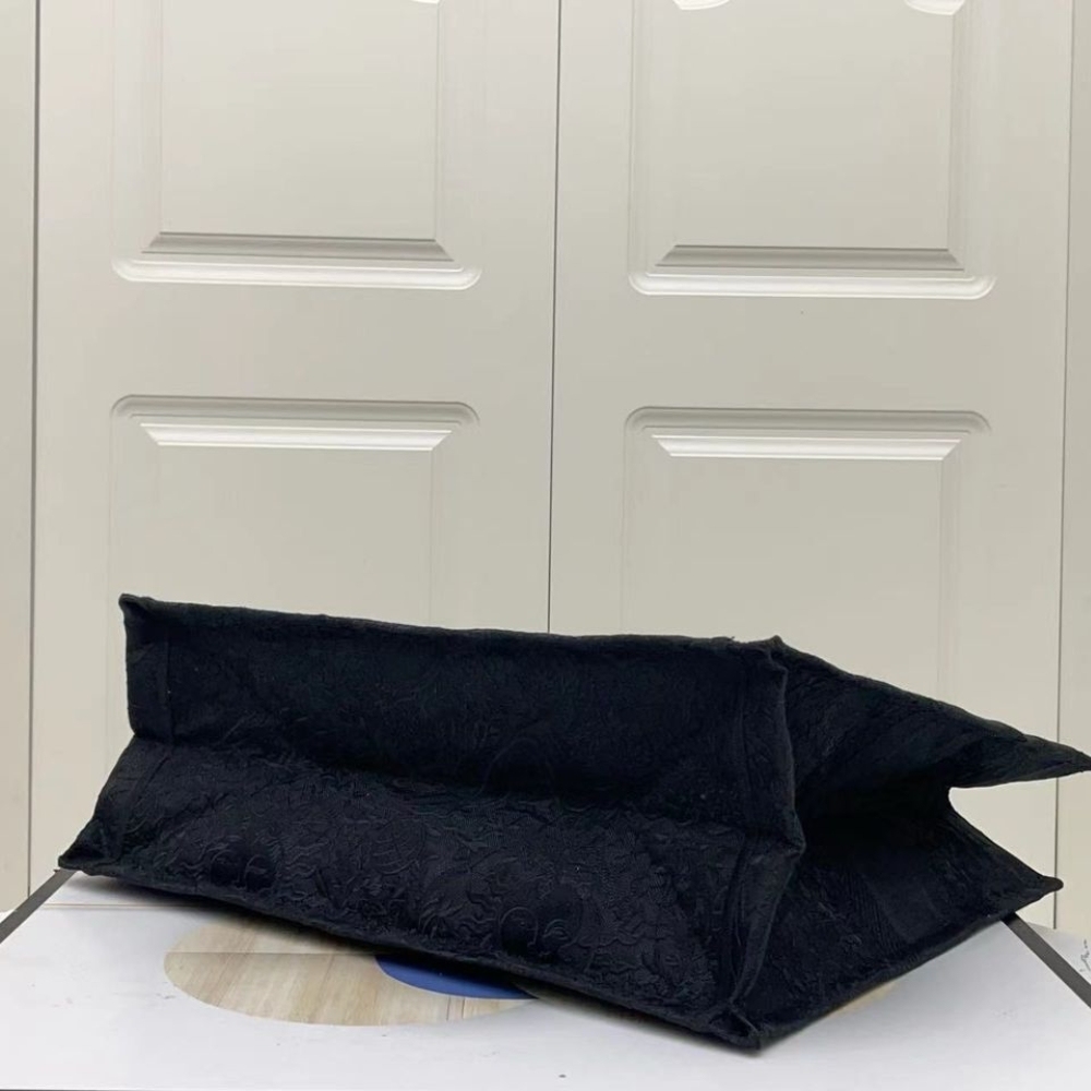 DOR MEDIUM BOOK TOTE TOILE DE JOUY SOLEIL MACRAMÉ BLACK 36CM M1296ZECY M911