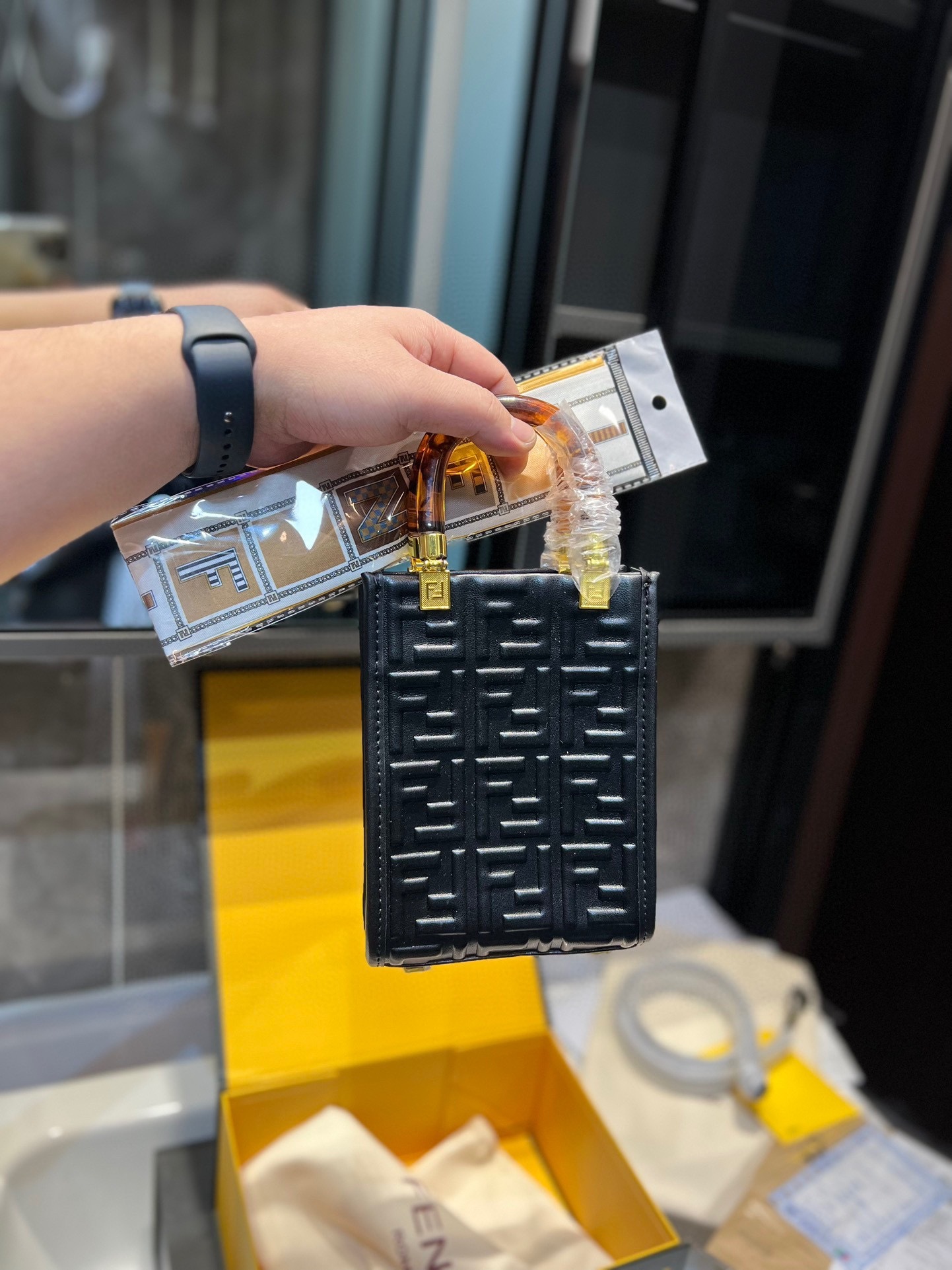 FD MINI SUNSHINE SHOPPER BLACK 18CM 8BS051AMCIF0KUR