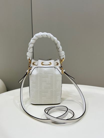FD MON TRESOR WHITE FF CANVAS MINI BAG 18CM 8BS010AKKWF0K7E
