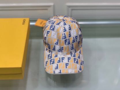 FD FF MOTIF MULTICOLOR CAP BEIGE