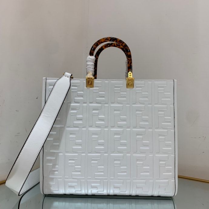 FD SUNSHINE MEDIUM WHITE LEATHER SHOPPER 35CM 8BH386AMCVF0QVL