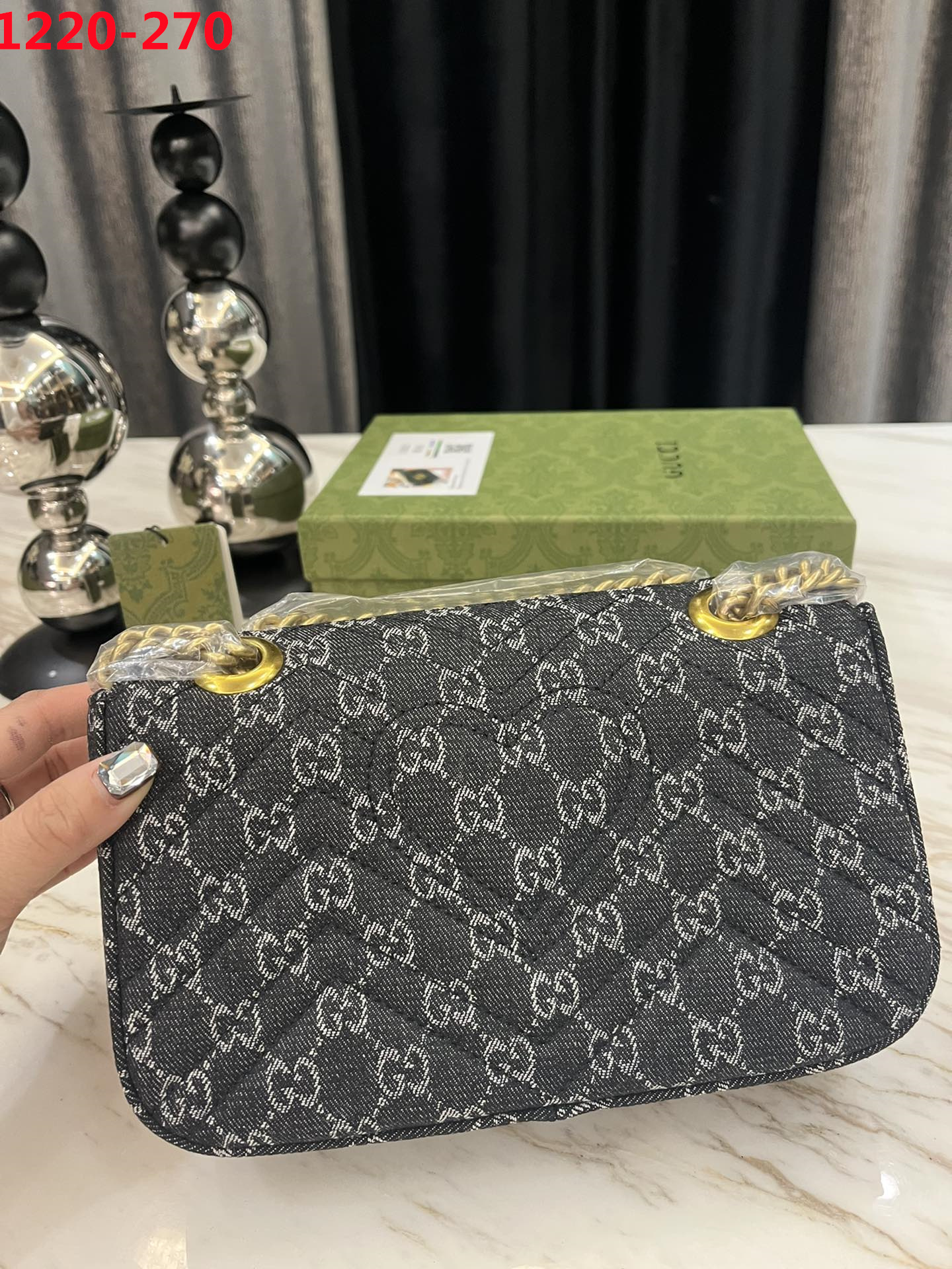 GG MARMONT MATELASSE SHOULDER BAG BLACK 26CM