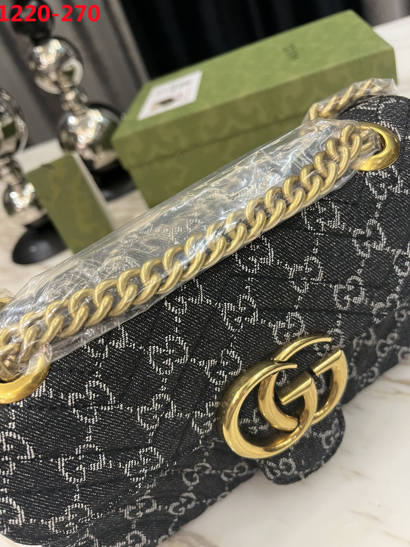 GG MARMONT MATELASSE SHOULDER BAG BLACK 26CM