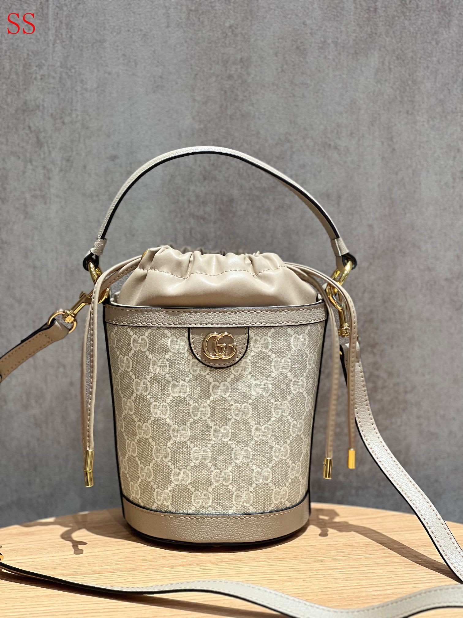 GG OPHIDIA BUCKET BAG BEIGE 20CM