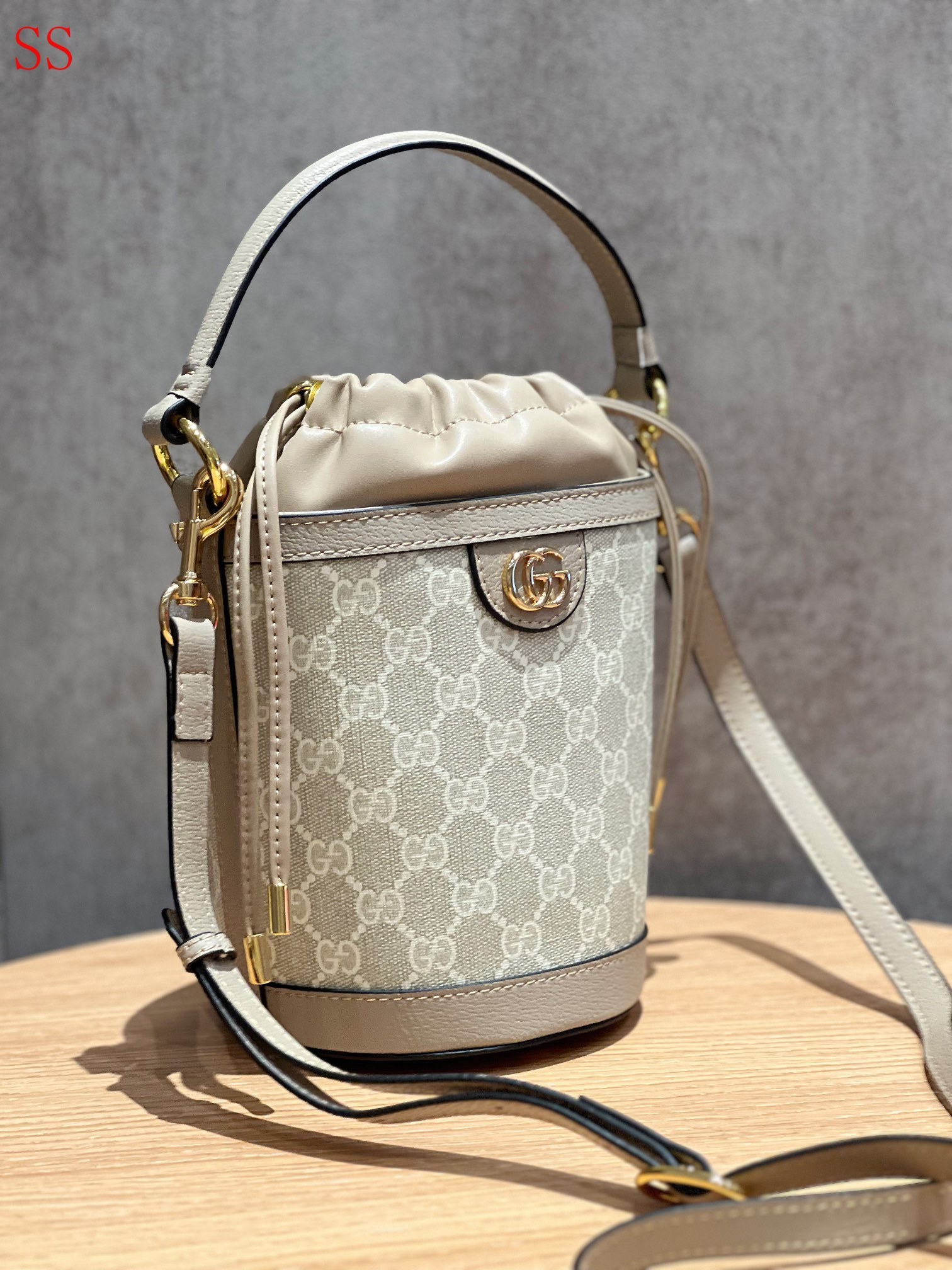 GG OPHIDIA BUCKET BAG BEIGE 20CM