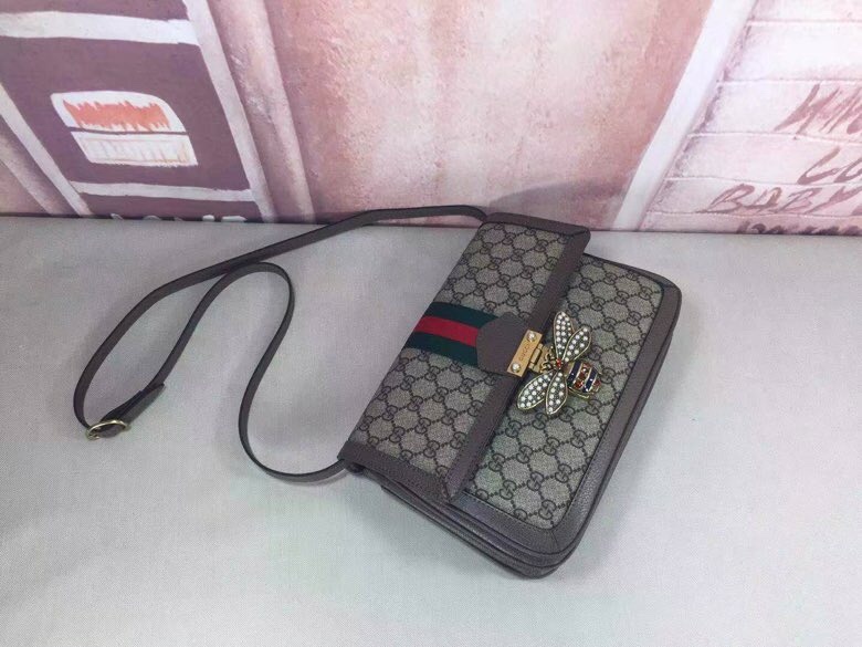 GG QUEEN MARGARET GG SUPREME MEDIUM SHOULDER BAG BROWN 27CM 524356