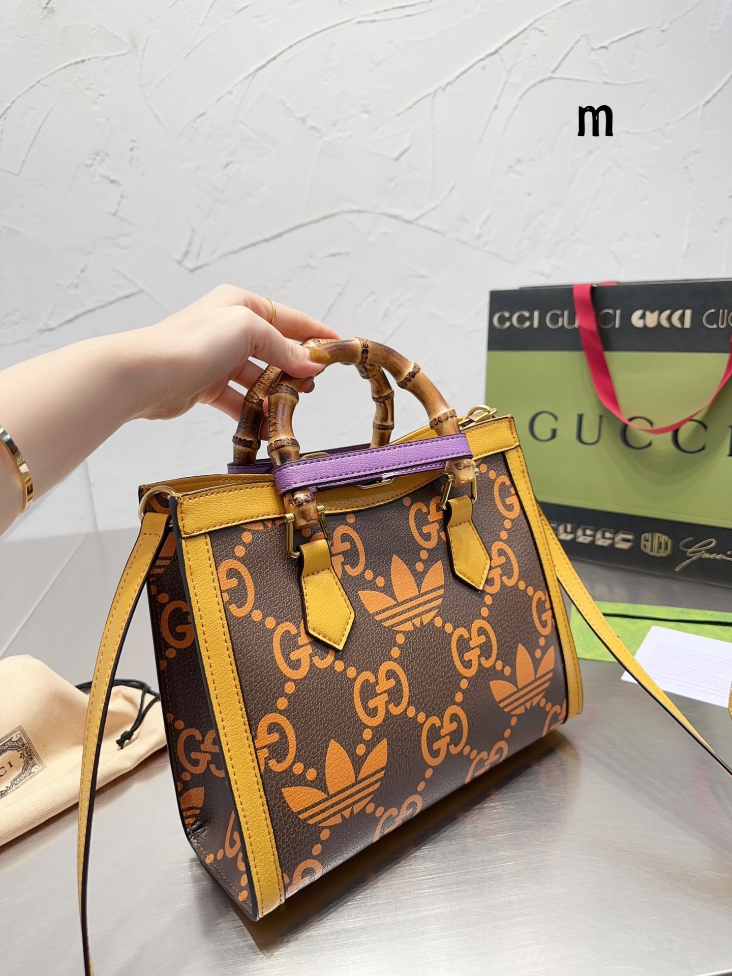 GG X ADIDAS GG DIANA BAMBOO MEDIUM TOTE 27CM BROWN AND YELLOW 678842 AAA8Z 2559