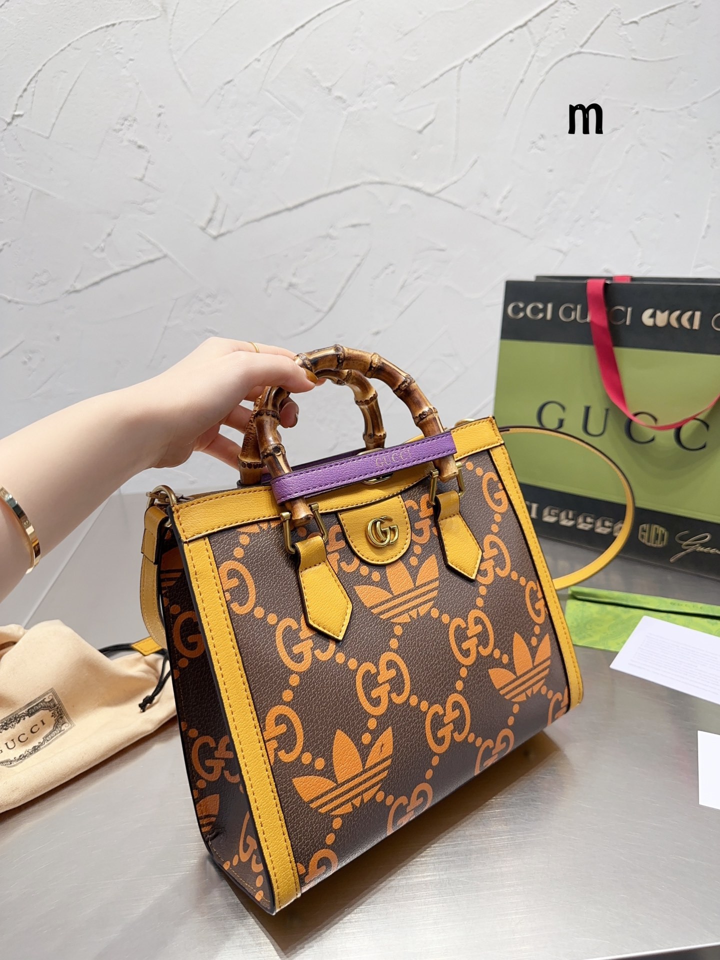 GG X ADIDAS GG DIANA BAMBOO MEDIUM TOTE 27CM BROWN AND YELLOW 678842 AAA8Z 2559