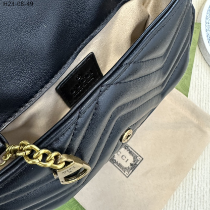 GG GG MARMONT LEATHER SUPER MINI BAG BLACK 17CM 476433 DTDCT 1000